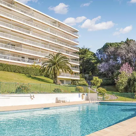 Apartament In With Swimming Pool *